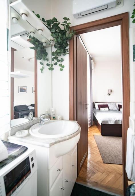 Bumblebee Apartment With Ac Budapest Exterior foto