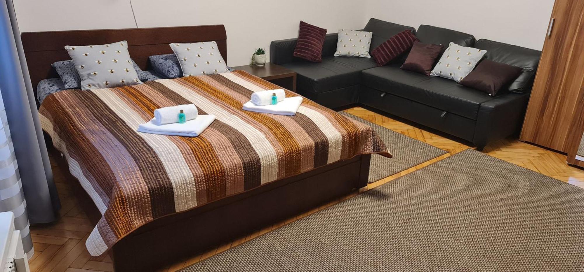 Bumblebee Apartment With Ac Budapest Exterior foto