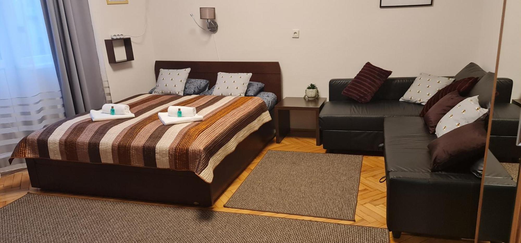 Bumblebee Apartment With Ac Budapest Exterior foto